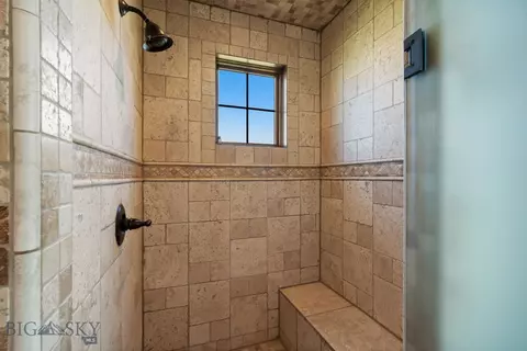Bath - 76 Silver Fox Ln, Belgrade, MT 59714 photo 3 of 7