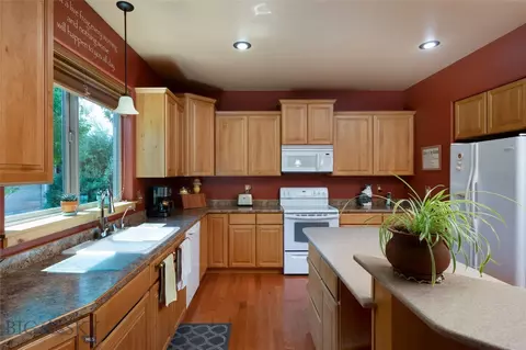 104 Liberty Dr, Bozeman, MT 59715 photo 13