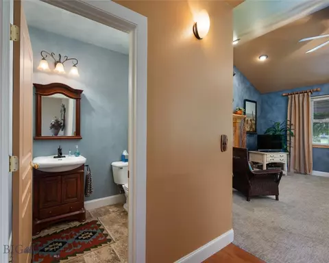 104 Liberty Dr, Bozeman, MT 59715 photo 9