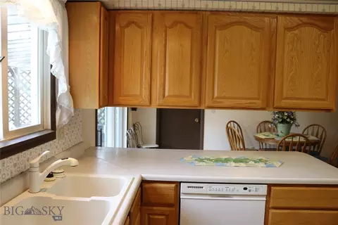 811 Bramble St, Big Timber, MT 59011 photo 7