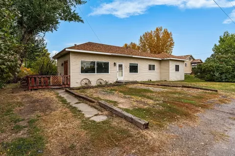 516 E Ash St, Three Forks, MT 59752