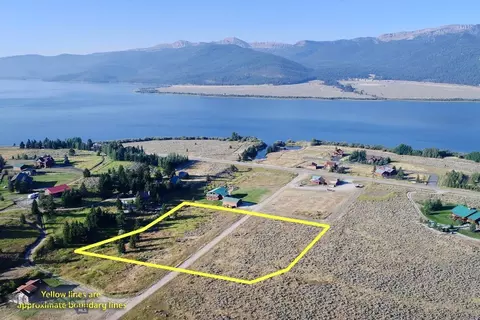 122 Hebgen Lodge Rd, West Yellowstone, MT 59758
