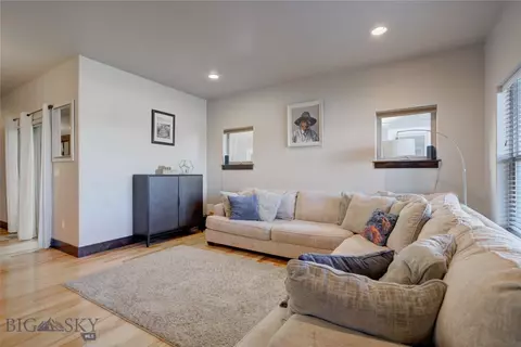 3657 Laduke St, Bozeman, MT 59718 photo 2