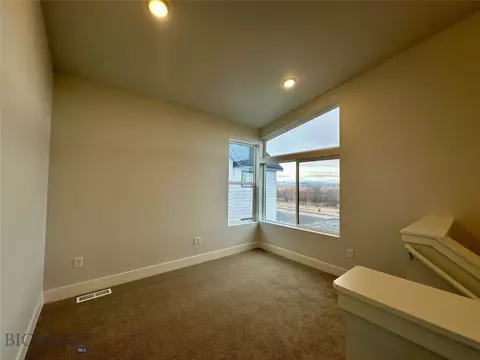 8 Westgate Ave, Bozeman, MT 59718 photo 15