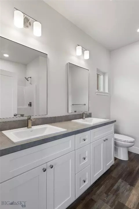 Bath - 12 Westgate Ave, Bozeman, MT 59718 photo 3 of 5
