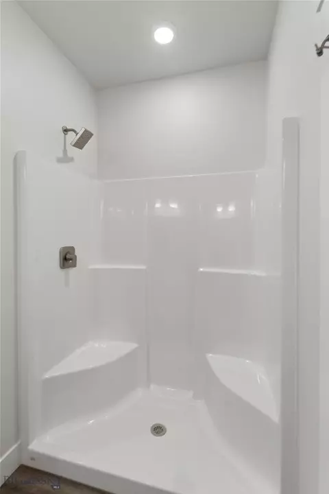 Bath - 12 Westgate Ave, Bozeman, MT 59718 photo 5 of 5