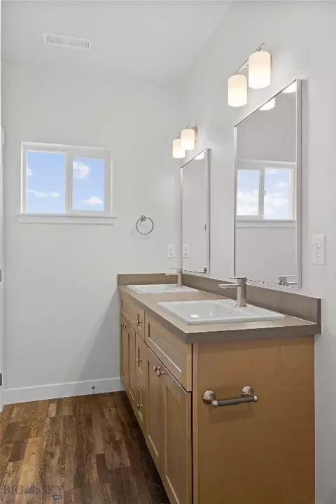 Bath - 16 Westgate Ave, Bozeman, MT 59718 photo 3 of 3