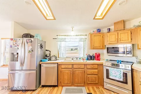 50 Crying George Rd, Butte, MT 59701 photo 6