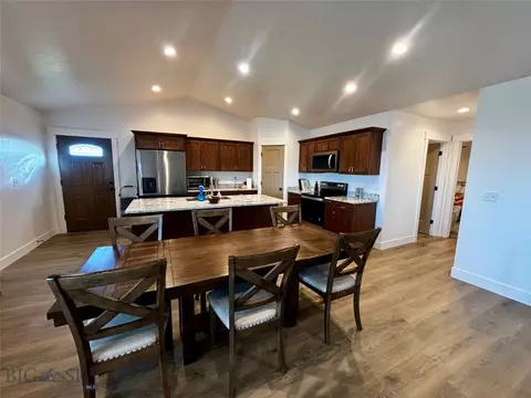 162 Harrington Ave, Dillon, MT 59725 photo 8