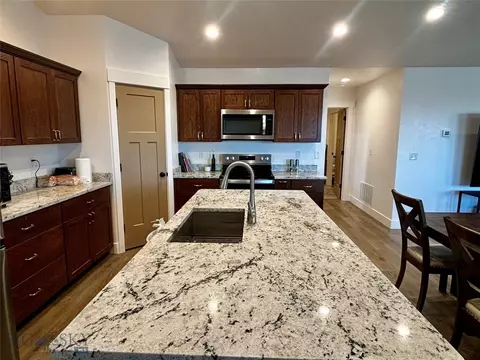 162 Harrington Ave, Dillon, MT 59725 photo 11