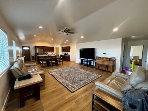162 Harrington Ave, Dillon, MT 59725 photo 4