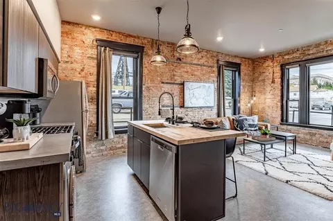 305 N Alaska Unit N- 1b St, Butte, MT 59701
