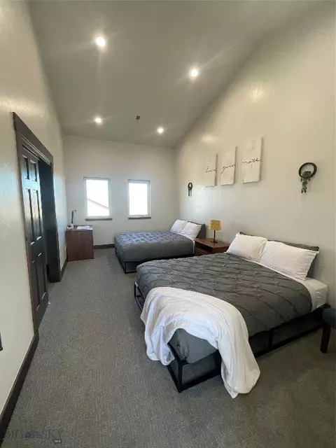 Bedroom - 109 Cushing Rd, Manhattan, MT 59741 photo 5 of 8