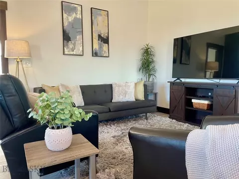 Living - 109 Cushing Rd, Manhattan, MT 59741 photo 1 of 7
