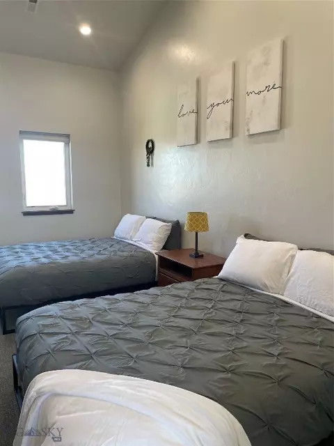 Bedroom - 109 Cushing Rd, Manhattan, MT 59741 photo 4 of 8