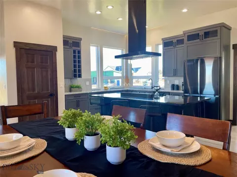 Dining - 109 Cushing Rd, Manhattan, MT 59741 photo 2 of 5