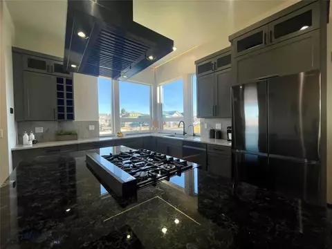 Kitchen - 109 Cushing Rd, Manhattan, MT 59741 photo 12 of 17