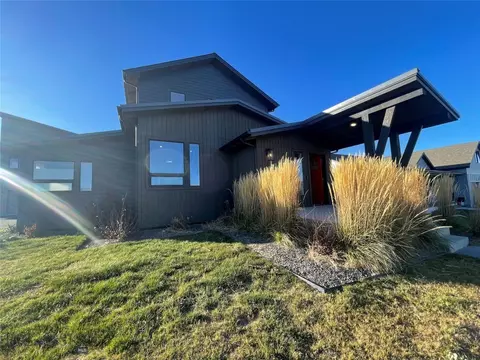 Exterior - 109 Cushing Rd, Manhattan, MT 59741 photo 6 of 9