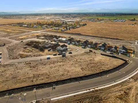 729 Thrice Loop, Belgrade, MT 59714 photo 32