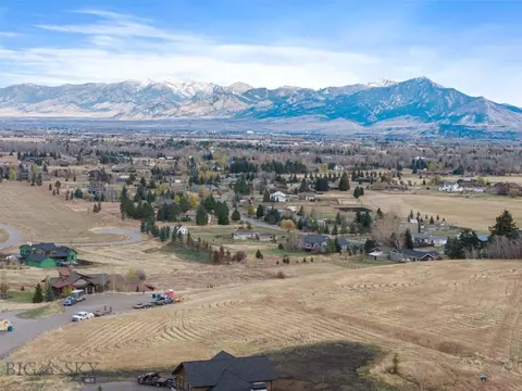 156 Robert Ct, Bozeman, MT 59718 photo 3