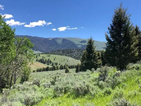 3039 Moffet Gulch Rd, Butte, MT 59701