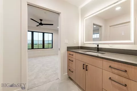 Bath - 185 Forest View Dr, Bozeman, MT 59715 photo 7 of 12