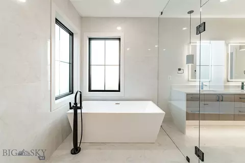 Bath - 185 Forest View Dr, Bozeman, MT 59715 photo 4 of 12