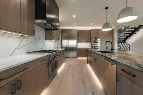 Kitchen - 185 Forest View Dr, Bozeman, MT 59715 photo 10 of 15