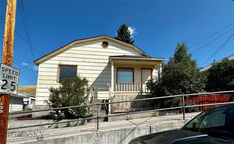 135 W Daly St, Walkerville, MT 59701