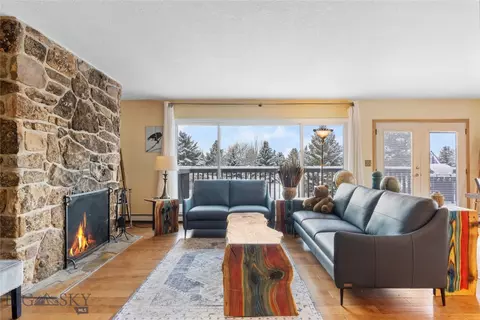 Living - 1 Hitching Post Rd, Bozeman, MT 59715 photo 5 of 10