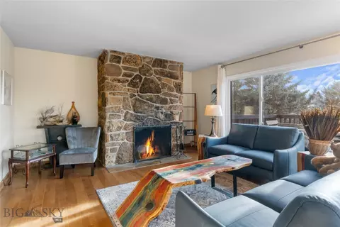 Living - 1 Hitching Post Rd, Bozeman, MT 59715 photo 2 of 10