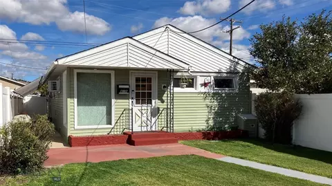 818 E 5th St, Anaconda, MT 59711