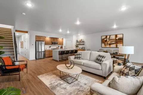 402 W Manhattan Ave #B, Manhattan, MT 59741