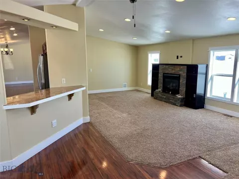 6276 Douglas Rd, Belgrade, MT 59714