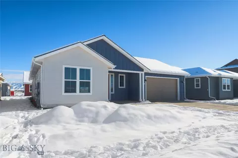 1208 Cody Dr, Belgrade, MT 59714