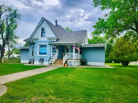 413 Courtenay Ave S, Terry, MT 59349 photo 2