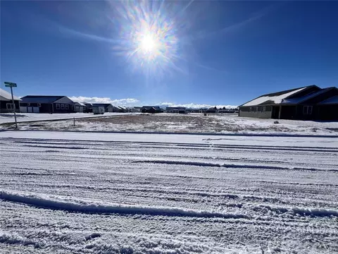 168 Harrington Ave, Dillon, MT 59725 photo 4