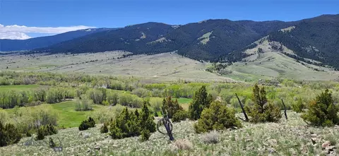 902 Lower Valley Rd, Boulder, MT 59632