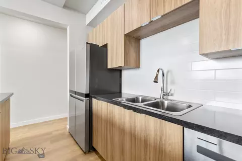 Kitchen - 59 E Park St #204, Butte, MT 59701 photo 5 of 6