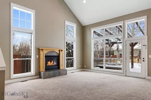 885 Loxley Dr, Bozeman, MT 59718