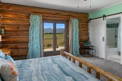 545 Coulee Dr, Bozeman, MT 59718 photo 28