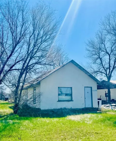 0 New York St, Chinook, MT 59523