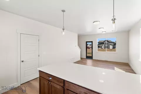 122 Horseshoe Loop, Bozeman, MT 59718 photo 5