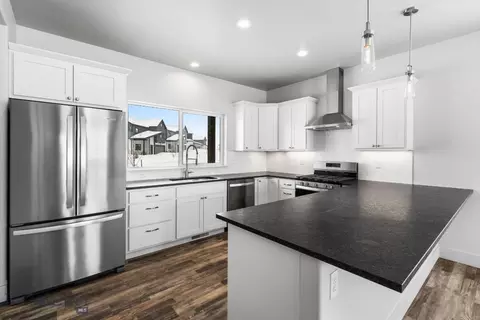 102 Horseshoe Loop, Bozeman, MT 59718 photo 4