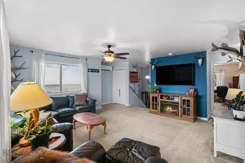 303 9th St, Belgrade, MT 59714 photo 2