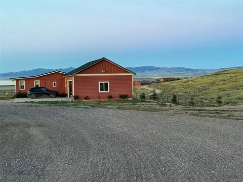 Exterior - 600 Blue Ribbon Ln, Dillon, MT 59725 photo 7 of 7