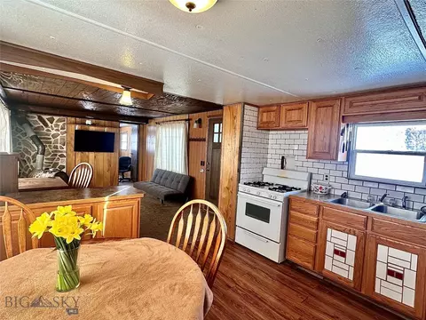 12193 Old Coach Rd, Three Forks, MT 59752 photo 5