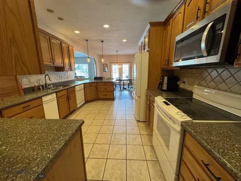 3214 Augusta Dr, Bozeman, MT 59715 photo 11