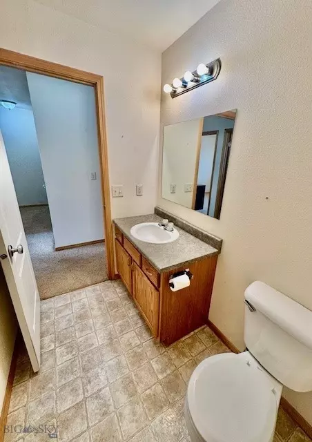 Bath - 82 E Magnolia, Belgrade, MT 59714 photo 4 of 8
