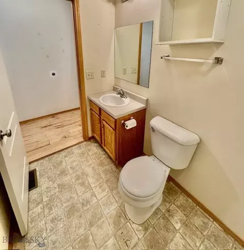 Bath - 82 E Magnolia, Belgrade, MT 59714 photo 8 of 8